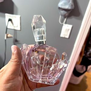 REM Ariana Grande Fragrance